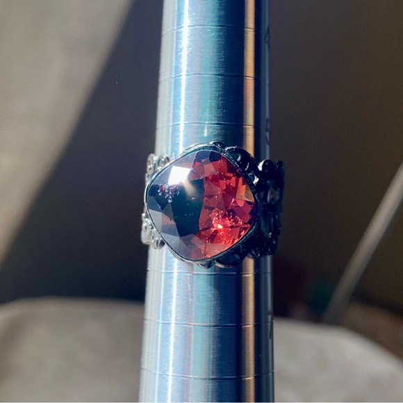 Tiara Misu crystal ornate ring - Picture 9 of 13